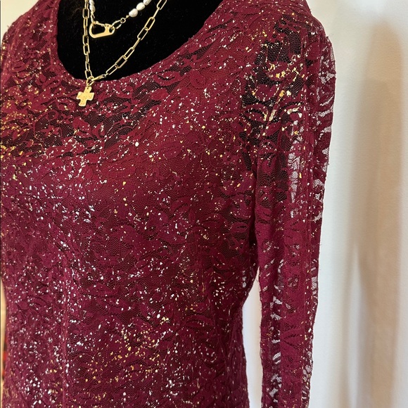 Reba Burgundy Lace Long-Sleeve Scoop Neck Top - Picture 5 of 6